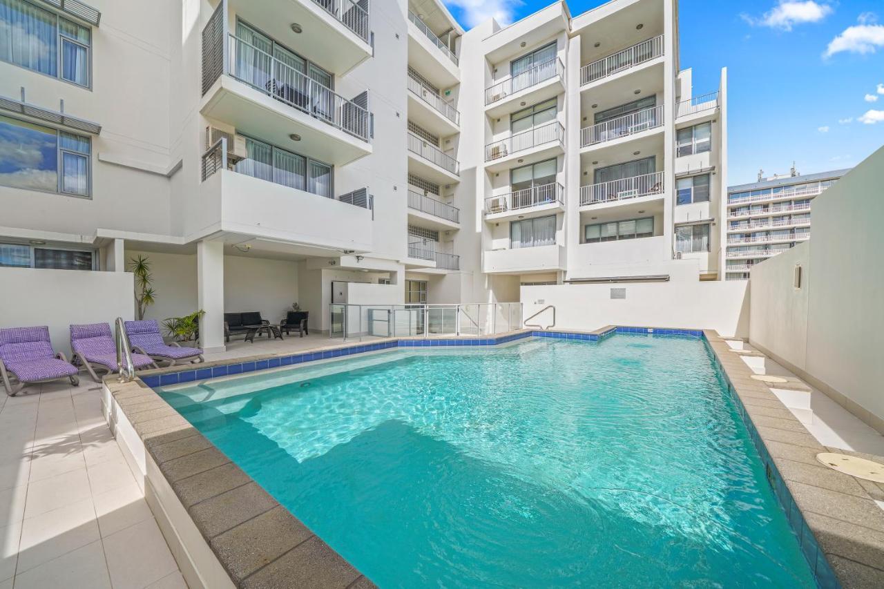 Macquarie Waters Boutique Apartment Hotel Port Macquarie Bagian luar foto